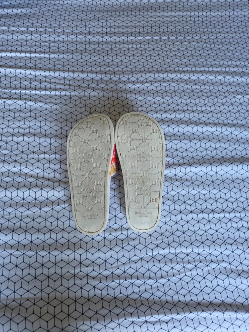 Kate Spade Olympia Slides 5B White Multicolor Spade Sandals